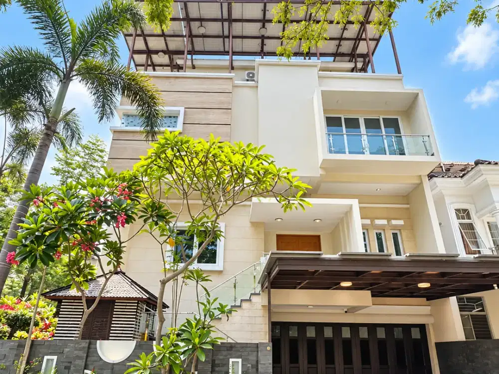 Rumah Mewah Florence PIK 4,5LT 14,5x15 213m2 6KT SHM Full Furnished Pantai Indah Kapuk Jakarta Utara