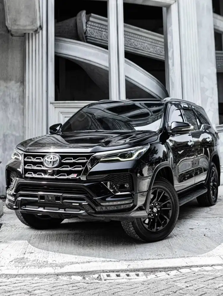 JUAL MOBIL FORTUNER VZR GR 2.8 2024 TERMURAH!