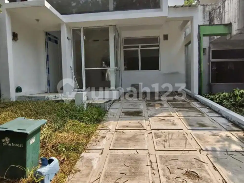Dijual Rumah Bagus Siap Huni di Kawasan Sentul City, Cluster Pine Forest