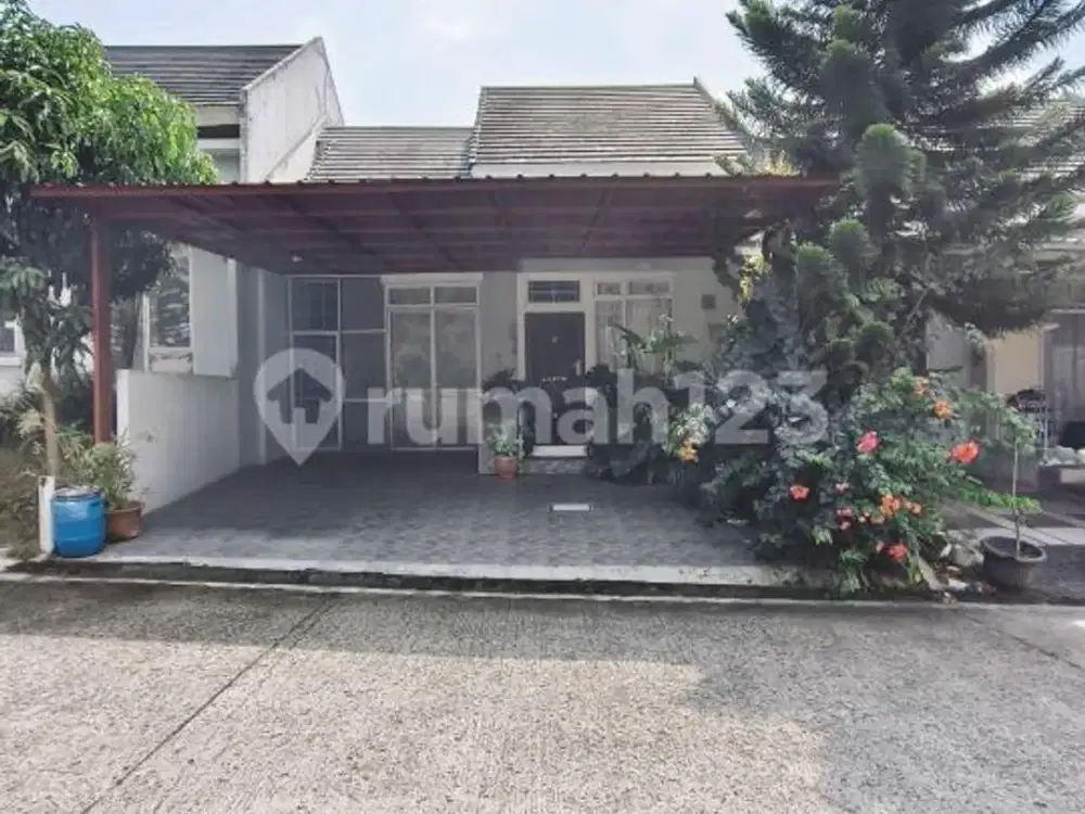 Hot Sale! Rumah 2 Lantai View Gunung di Teras Hill Sentul City