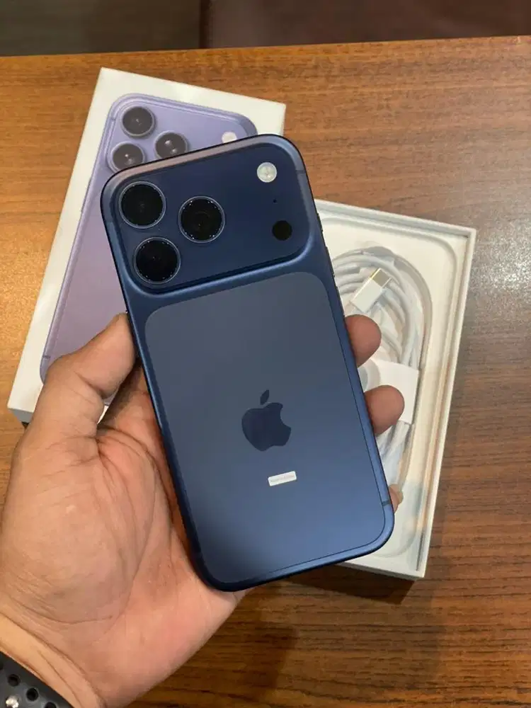 iPhone 17 Pro 256Gb iBox!