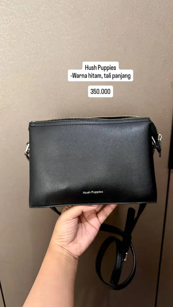 Tas Selempang Hush Puppies Hitam Resleting – Preloved