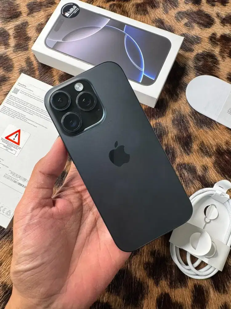 iPhone 16 Pro 128GB BH98 Resmi (Black)