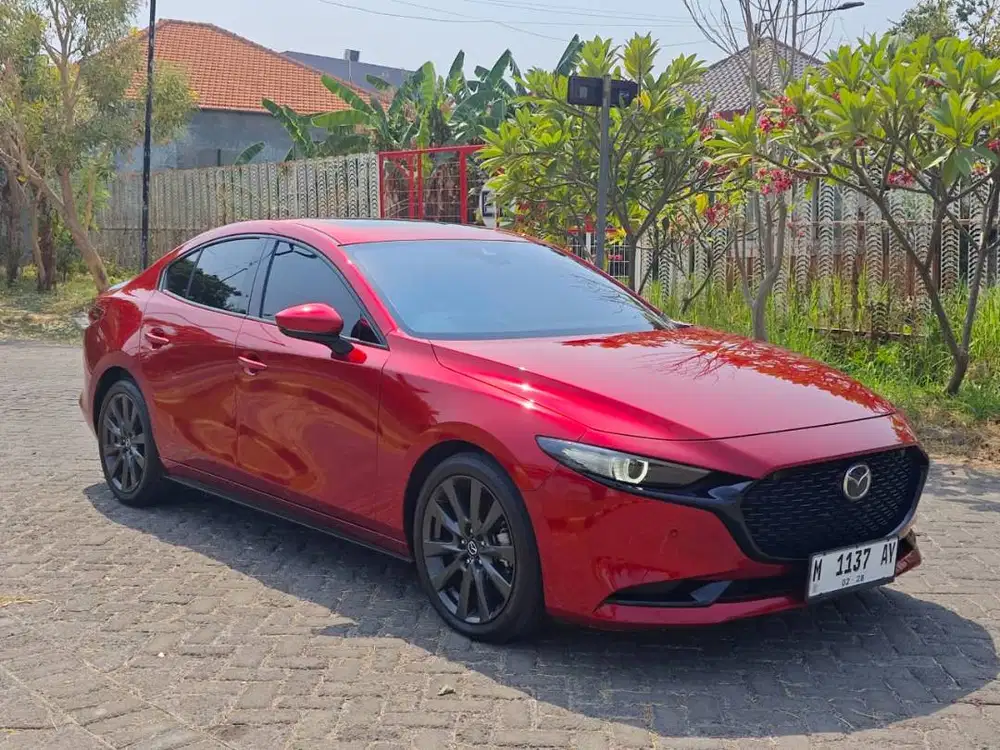 MAZDA 3 SEDAN SOUL RED - LOW KM - FULL PPF