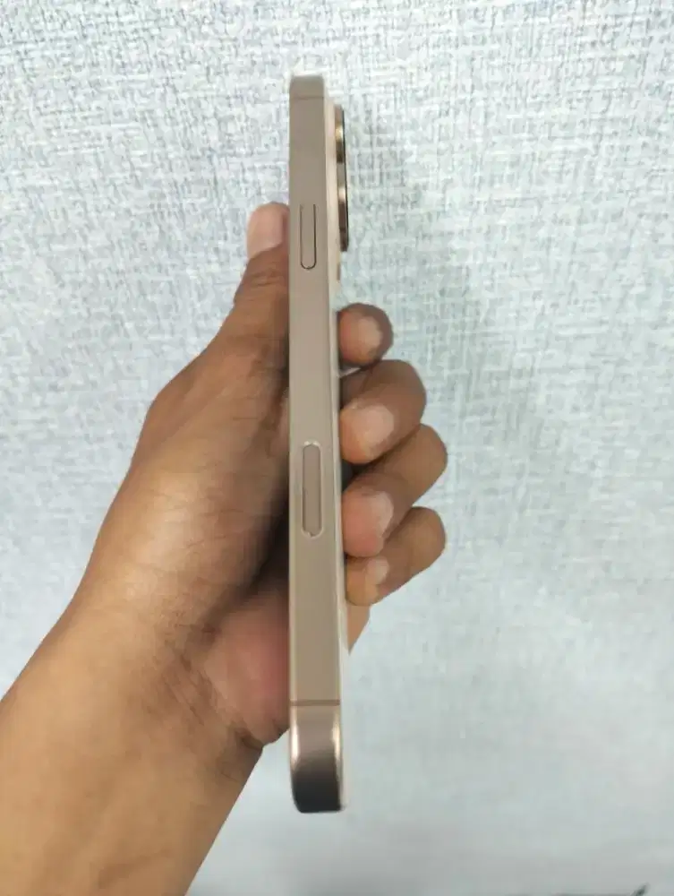 iPhone 16 pro max bekas