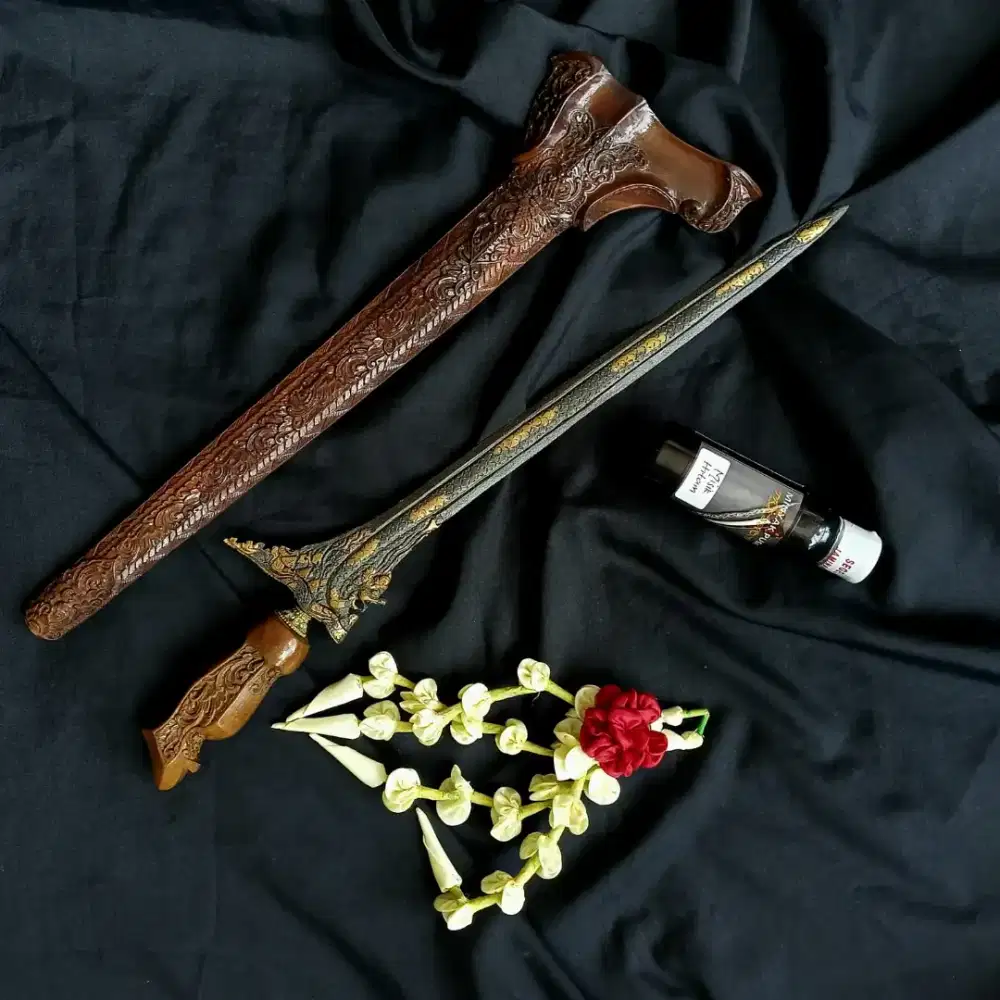 Keris Nogo Rojo Kinatah warangka sandang walikat ukir free minyak