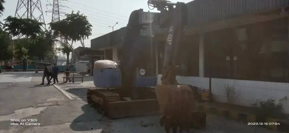 Becko PC75 breker Vibro Dozer Wales Crane Dumptruck Excavator