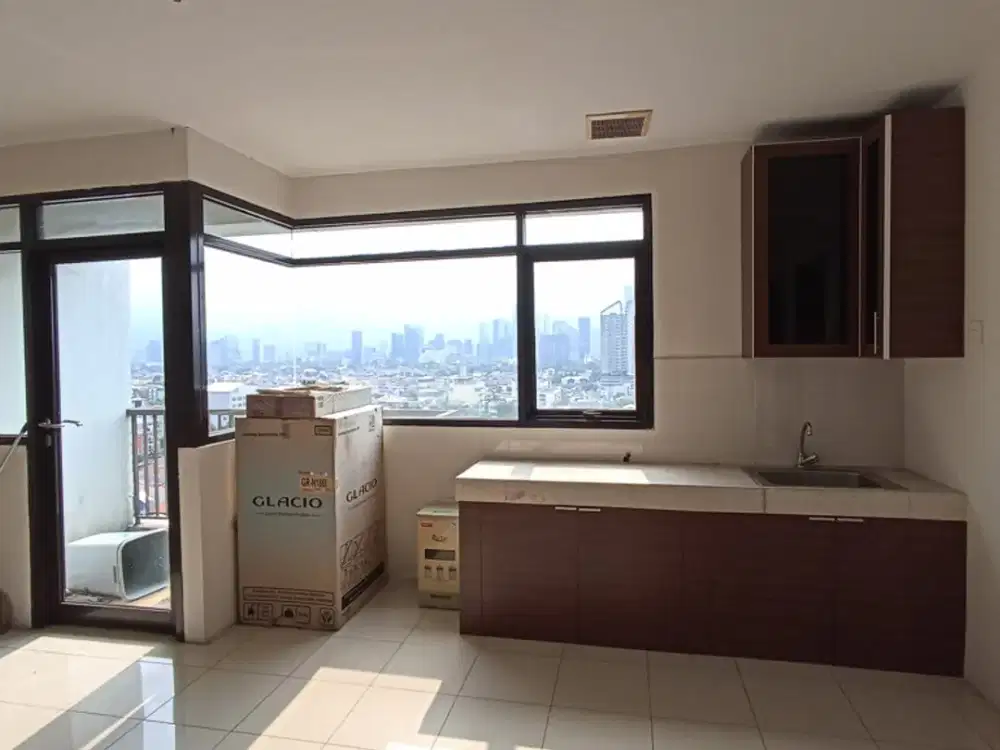 Apartemen 3 Bed Rooms Cervino Village, Tebet