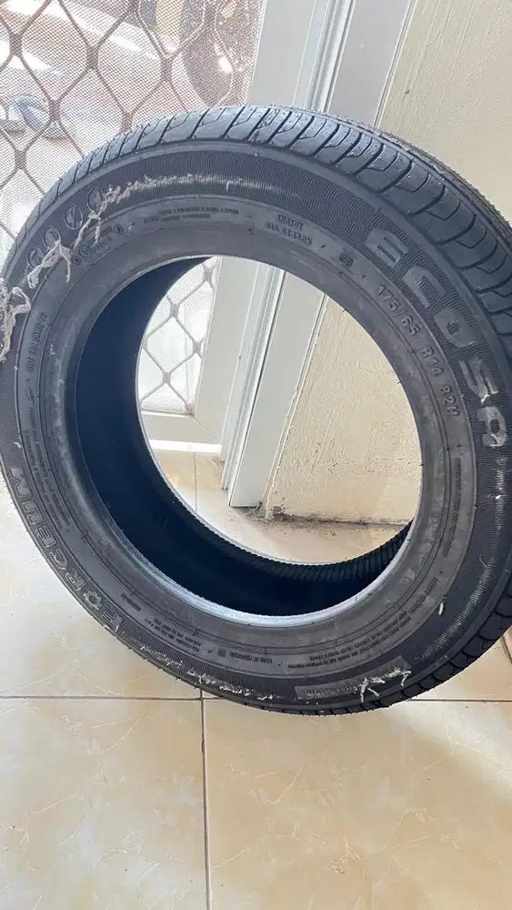 Ban baru Forceum 175/65 R 14