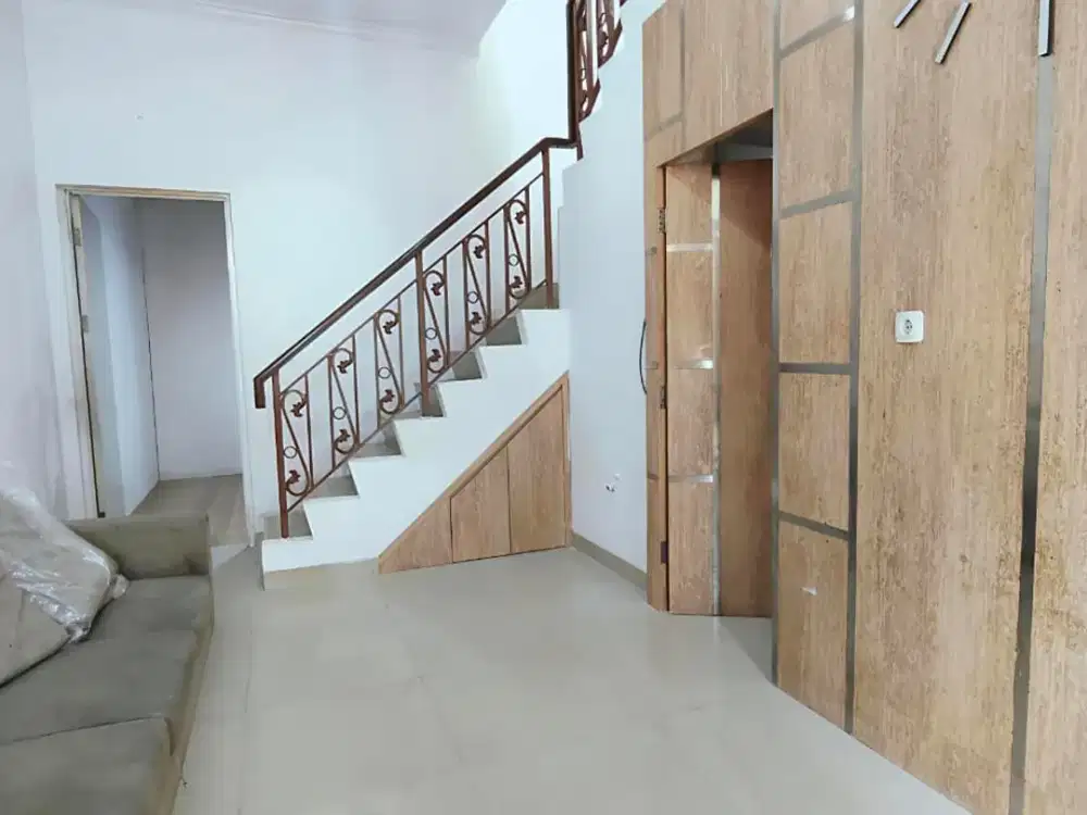 Rumah Siap Huni Sudah Renovasi di Cluster La Seine JGC Cakung Jakarta Timur