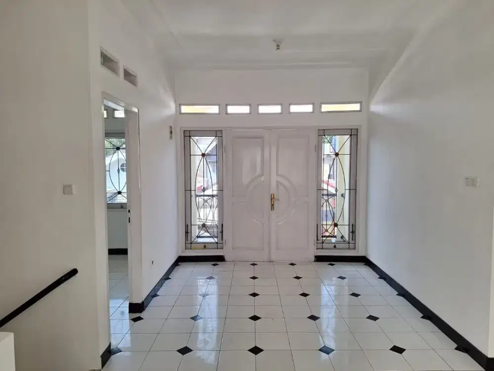 Dijual Rumah Jln Kucica Bintaro Jaya Sektor 9 TangSel