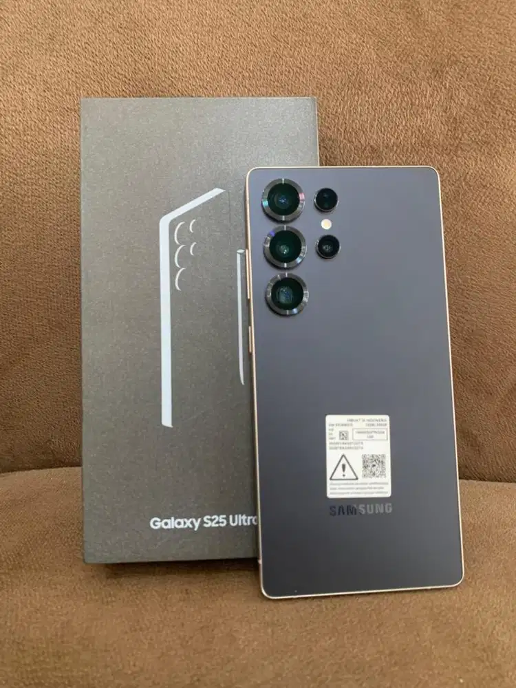 Samsung S25 ultra 12/256gb Garansi on