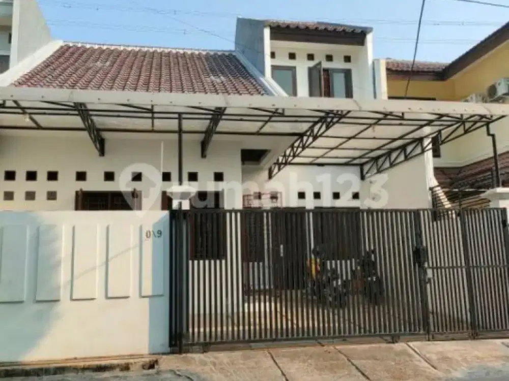 Sewa Rumah 1 Lantai, Dlm Komplek Duren Sawit, Lingkungan Aman,Nyaman, Tdk Banjir.