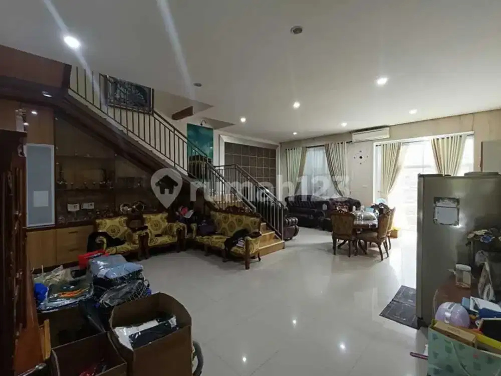 Rumah Mewah Siap Huni di Billy Moon Pondok Kelapa Jakarta Timur