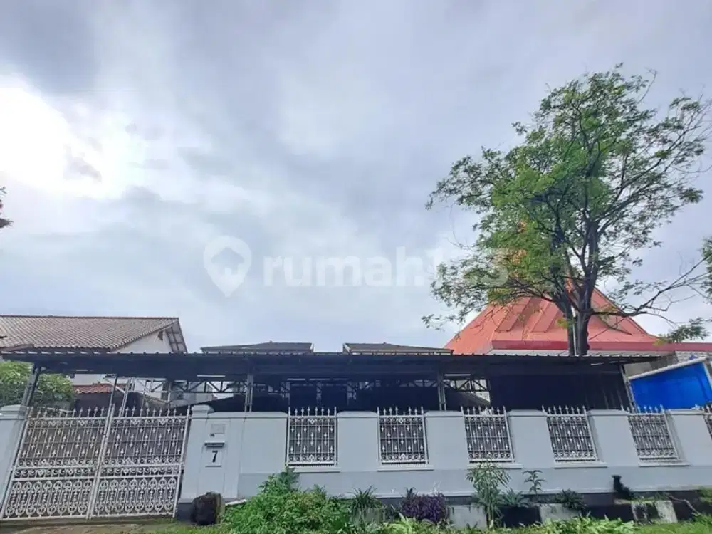 Hitung Tanah Komplek Ptb Rumah Luas,Asri, Siap Huni. Deket Bkt , Deket Stasiun, Deket Tempat Ibadah, Lokasi Sangat Strategis.