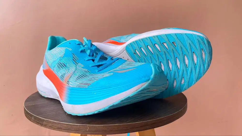 Sepatu Lari Ortus Eight Hyperglide 3.1 - Kondisi 95% (Ukuran 41)