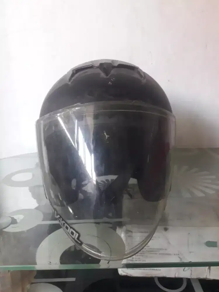 Helm halfase r-six