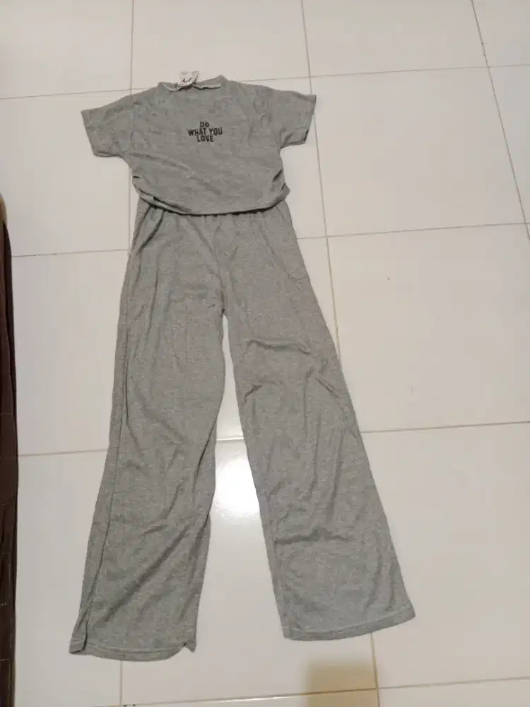 One set abu abu