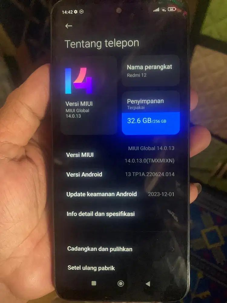Hp dikasih bos redmi 12 ram 8/256 jual cepat aja