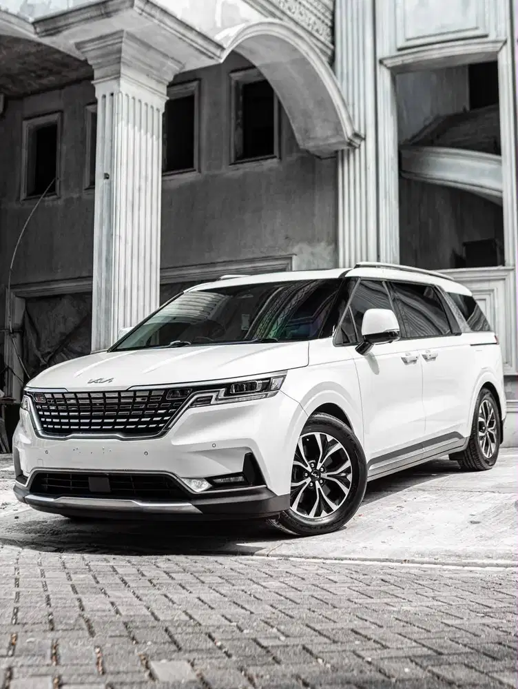 KIA Grand Carnival Premiere 2023