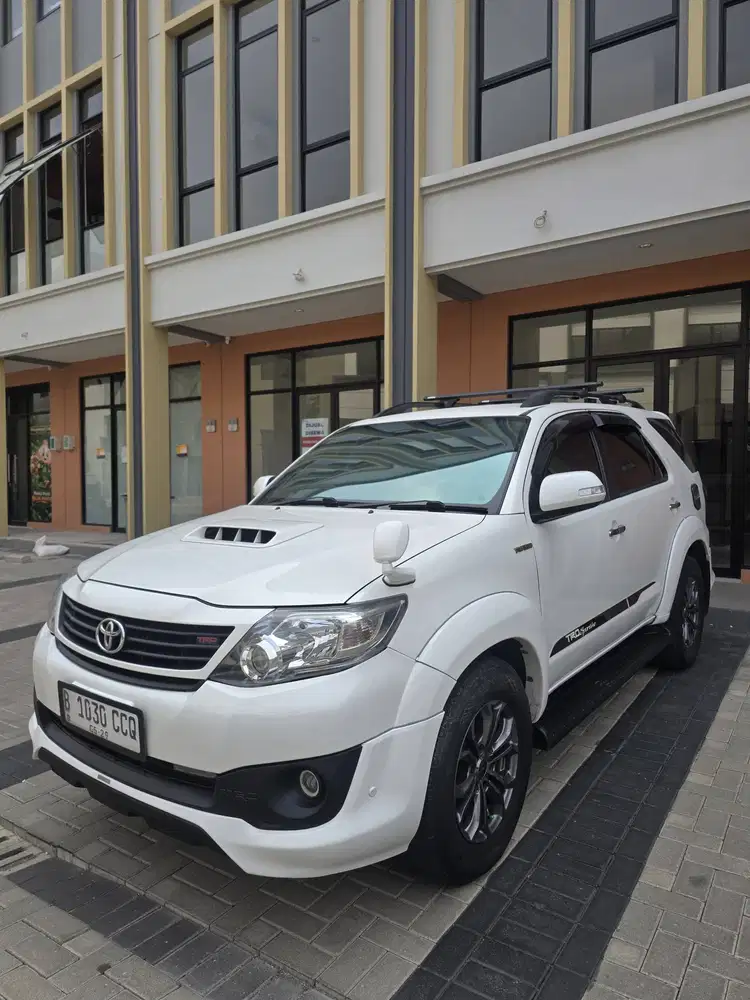 FOR SALE TOYOTA FORTUNER 2.5 VNT TRD DIESEL AT 2014