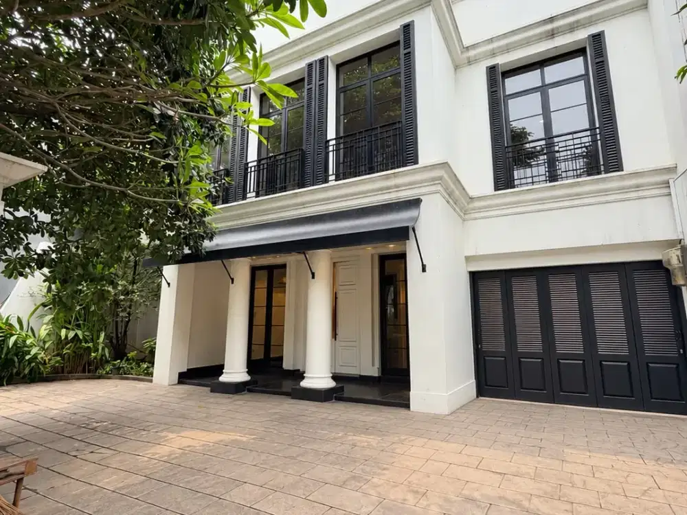 Dijual Rumah Cantik Area Kebayoran Baru. Jakarta Selatan