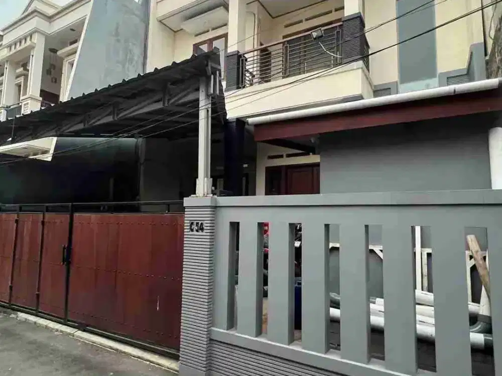 Ton - Dijual Rumah Kemanggisan Slipi Jakarta Barat