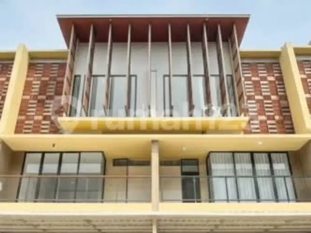 Rumah Lokasi Sangat Strategis Tengah Kota Batam Centre Batam