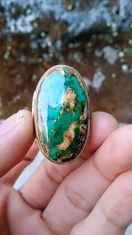PIRUS PERSIA URAT MAS KLASIK