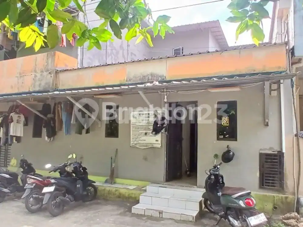 RUMAH KOS LOKASI AMAN DAN STRATEGIS LEGENDA MALAKA