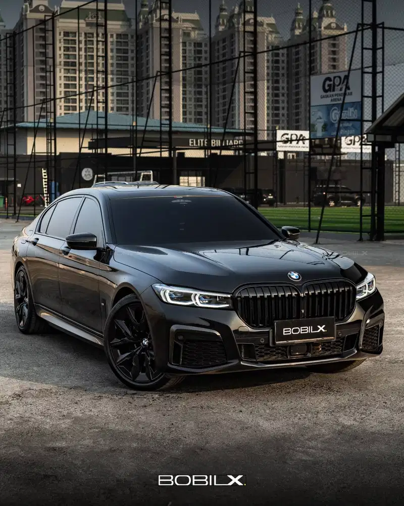 NIK 2022 BMW 730Li M SPORT