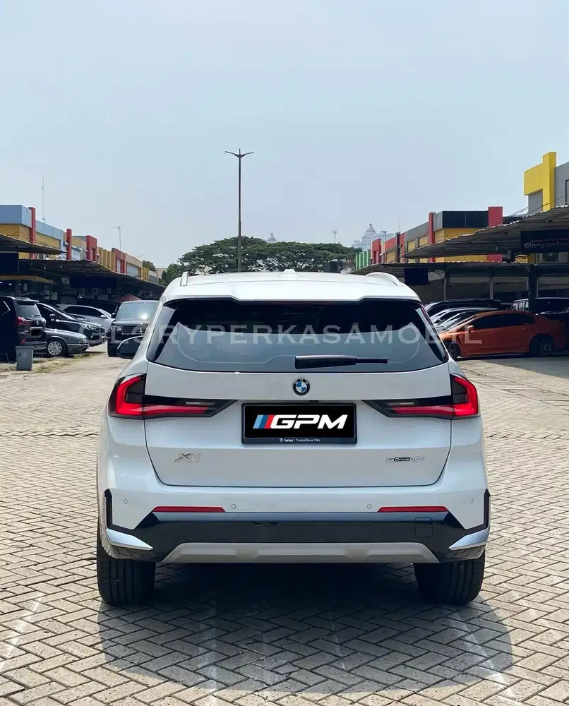 BMW X1 1.8 xLine LCI 2024/ 2025 KM 1rb ANTIK