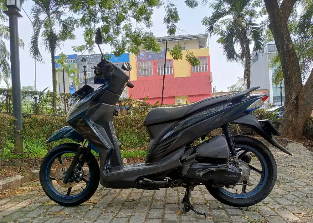 Honda VARIO 110 fi LED 2015 PLAT (B) Metro Jaya PAJAK ON / Siap PAKAI
