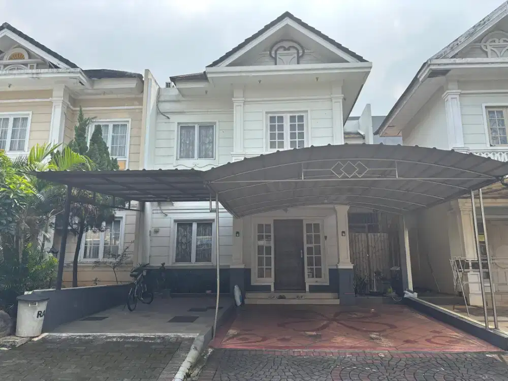 Rumah 2 Lantai Terawat di Kota Wisata Cibubur