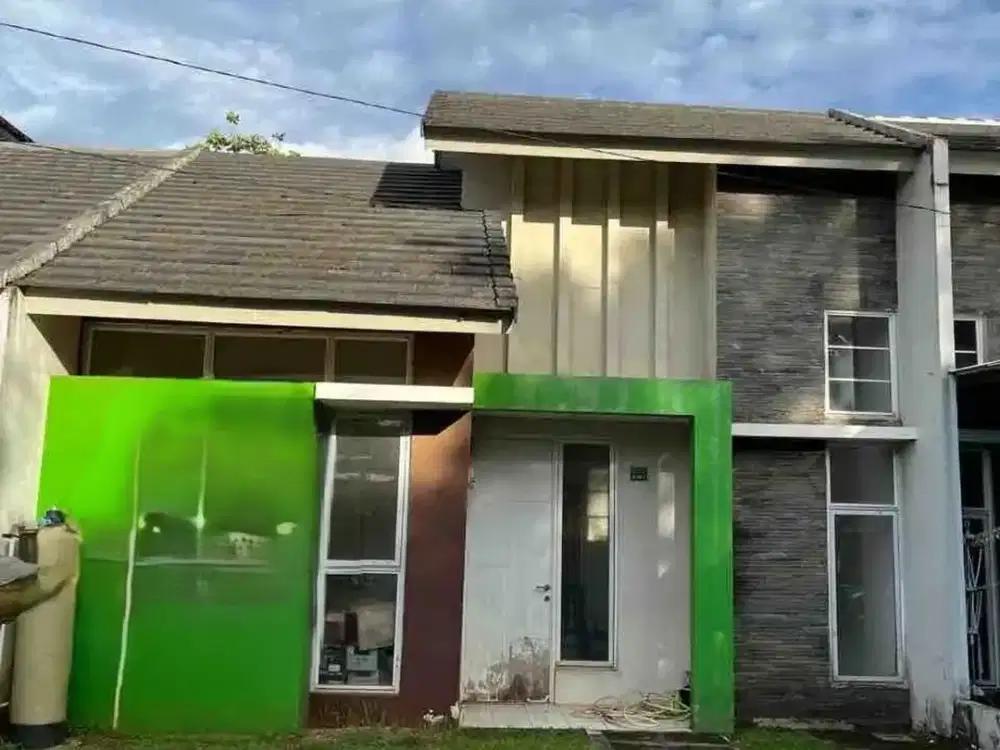 Rumah SHM Strategis 5 Menit ke AEON Mall BSD City Dibantu KPR J-58852