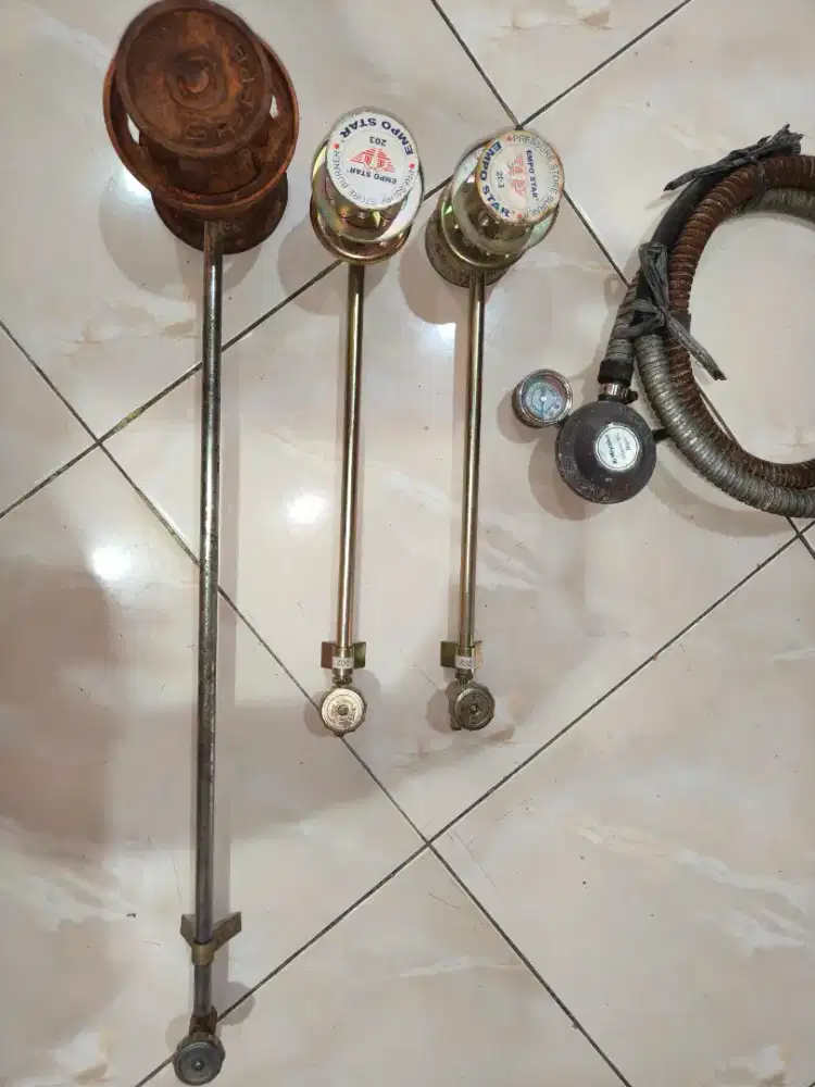 3 unit kompor mawar beserta selang regulator