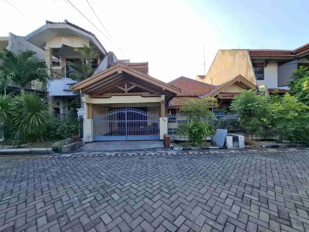 Rumah Lebar 12M Gayung Kebonsari Bangunan Terawat