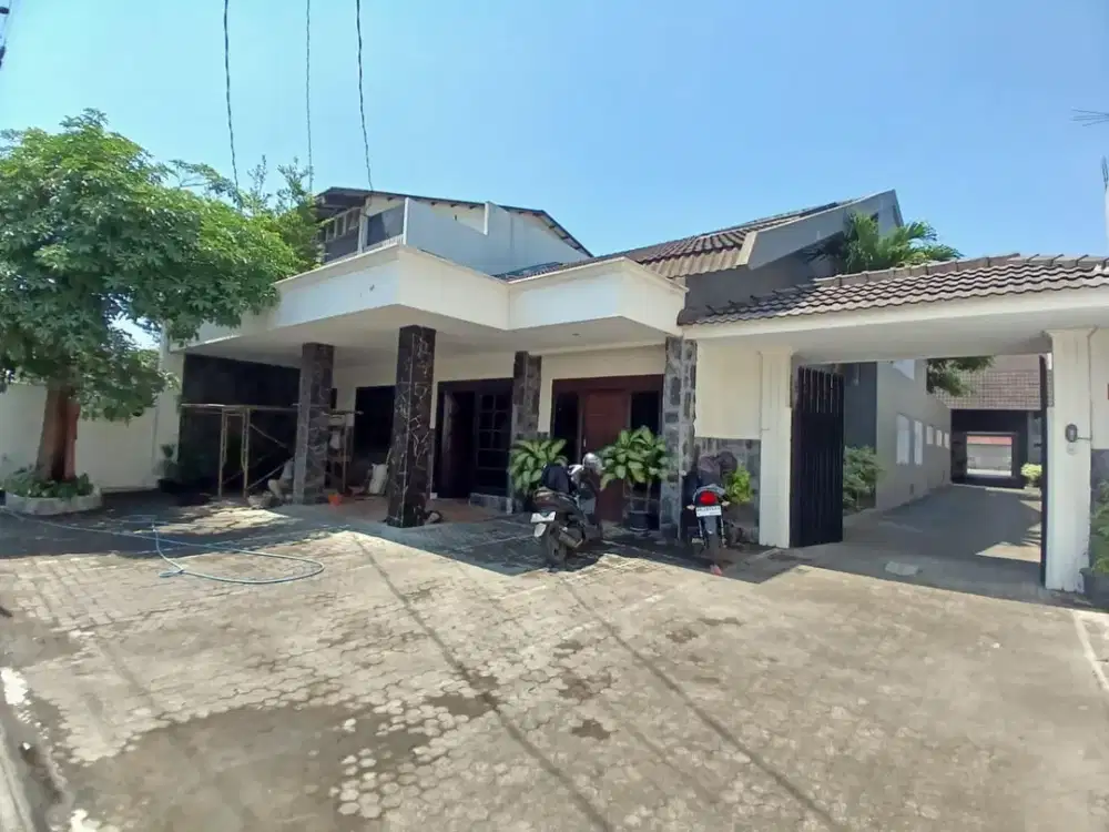 DISEWAKAN RUMAH USAHA DI TEGALREJO, YOGYAKARTA