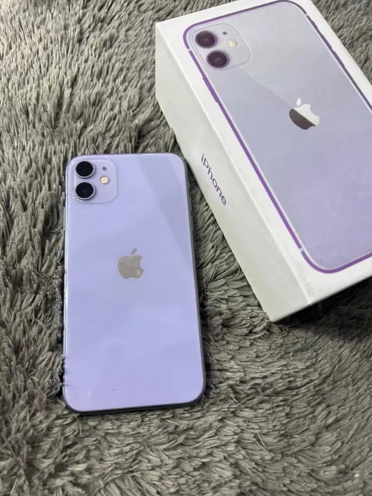 Iphone 11 64gb inter smartfren only mulus