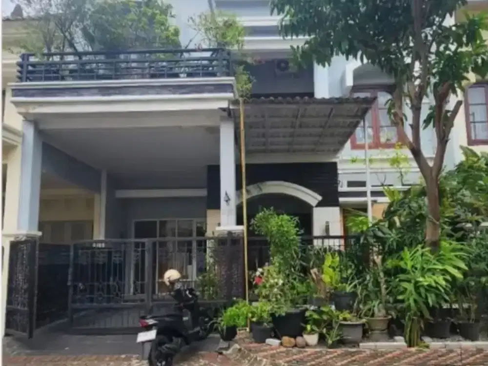 DIJUAL RUMAH CENTRAL PARK AYANI REGENCY