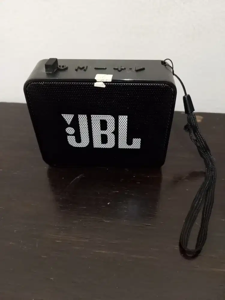 Speaker portable nirkabel