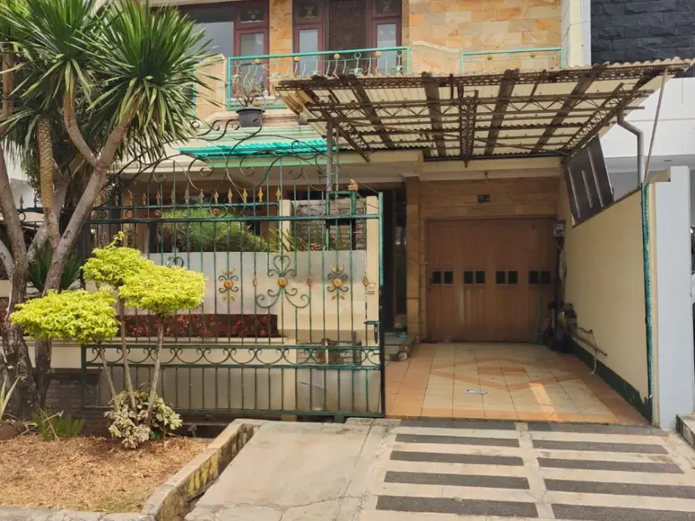 Dijual Rumah Puri Indah 2 Lantai Siap Huni di Jakarta Barat