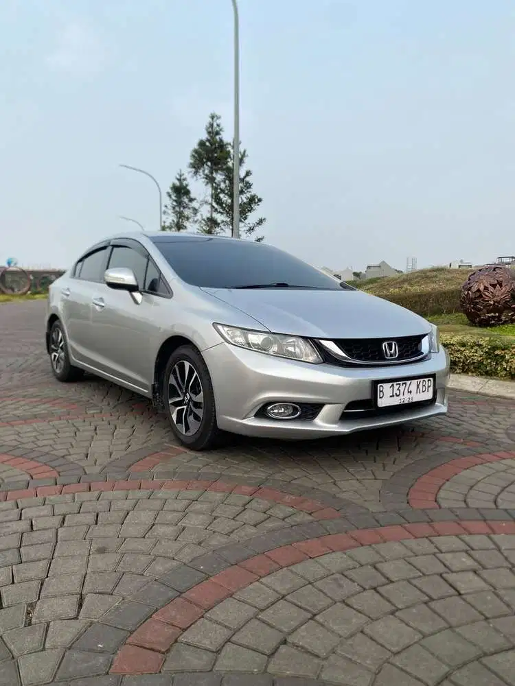 Honda Civic 1.8 AT 2015