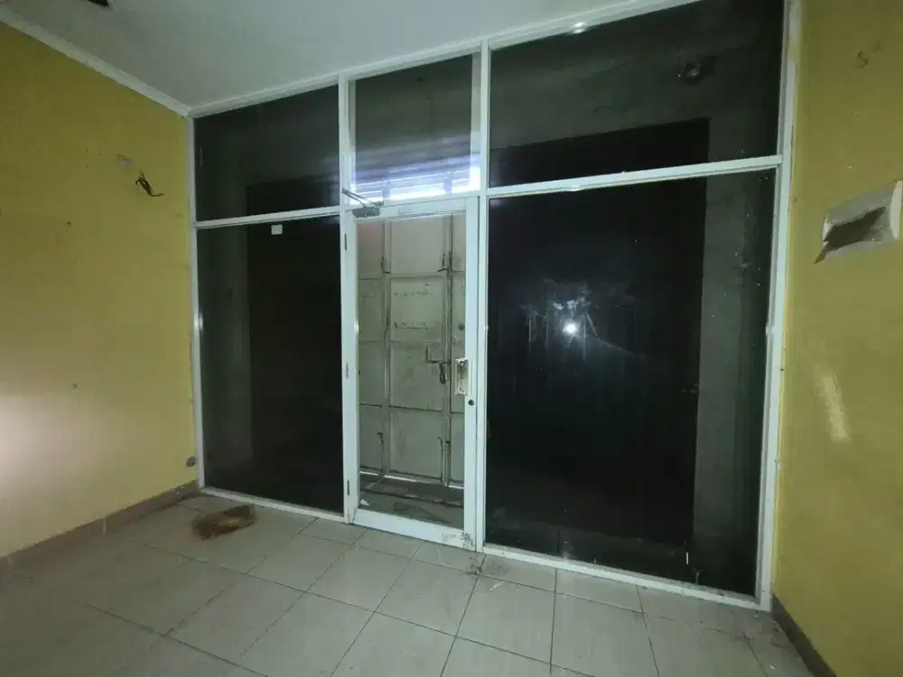 Disewakan Ruko 3 Lantai, Kayuringin, Bekasi
