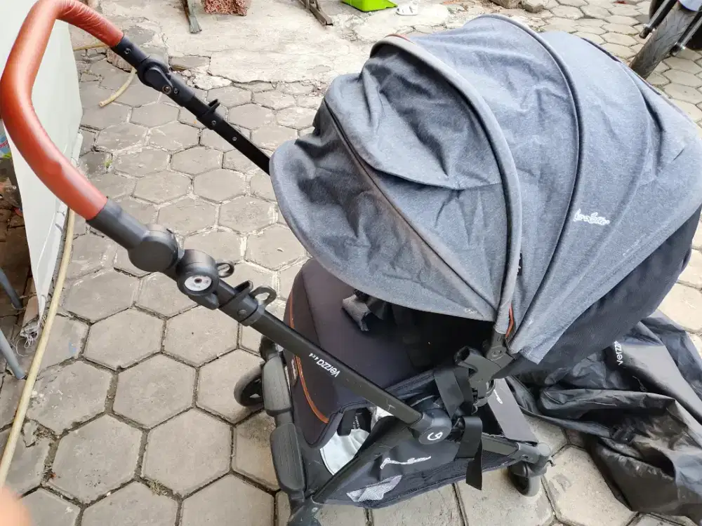 Mau jual stroller bekas pakai