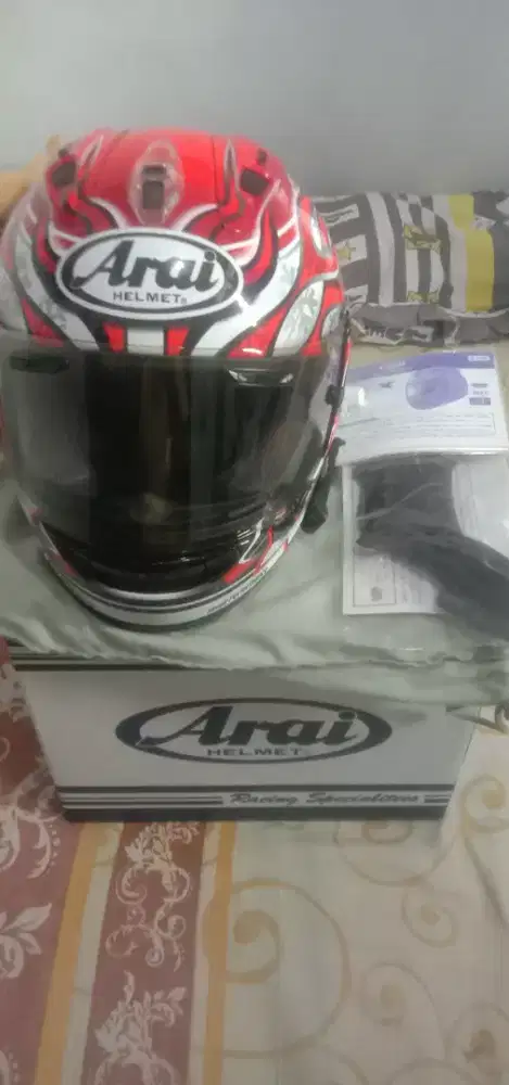 Jual helem Arai rx7 haga