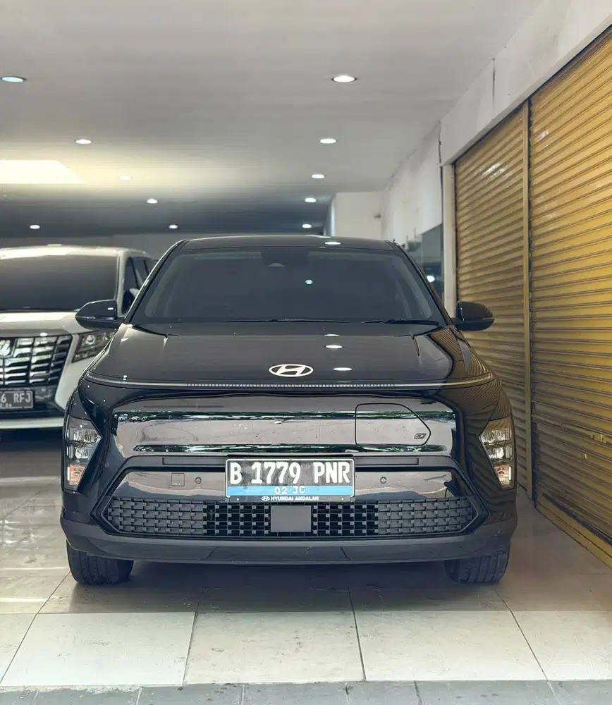 2025 Hyundai Kona EV Prime Long Range Hitam BYD Denza 2025 Silver