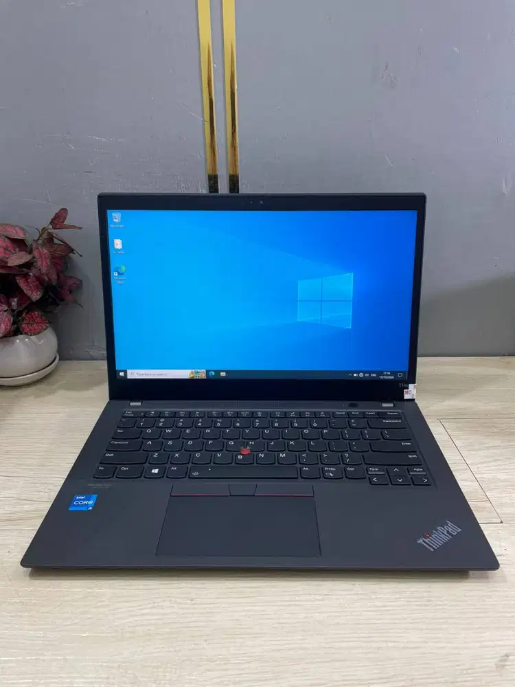 LAPTOP LENOVO  THINKPAD T14s i5 GEN11 16/512 LAYAR 14 INCH *ET