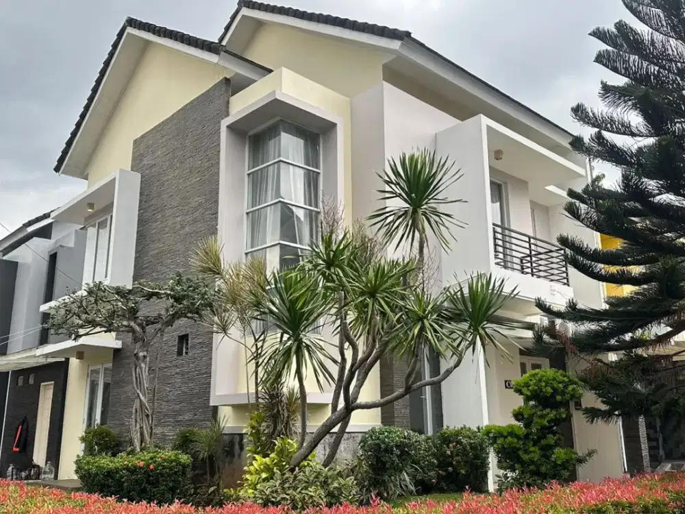 Disewakan Rumah Hoek Semi Furnished SHM di Bintaro Sektor 9 BS-19257