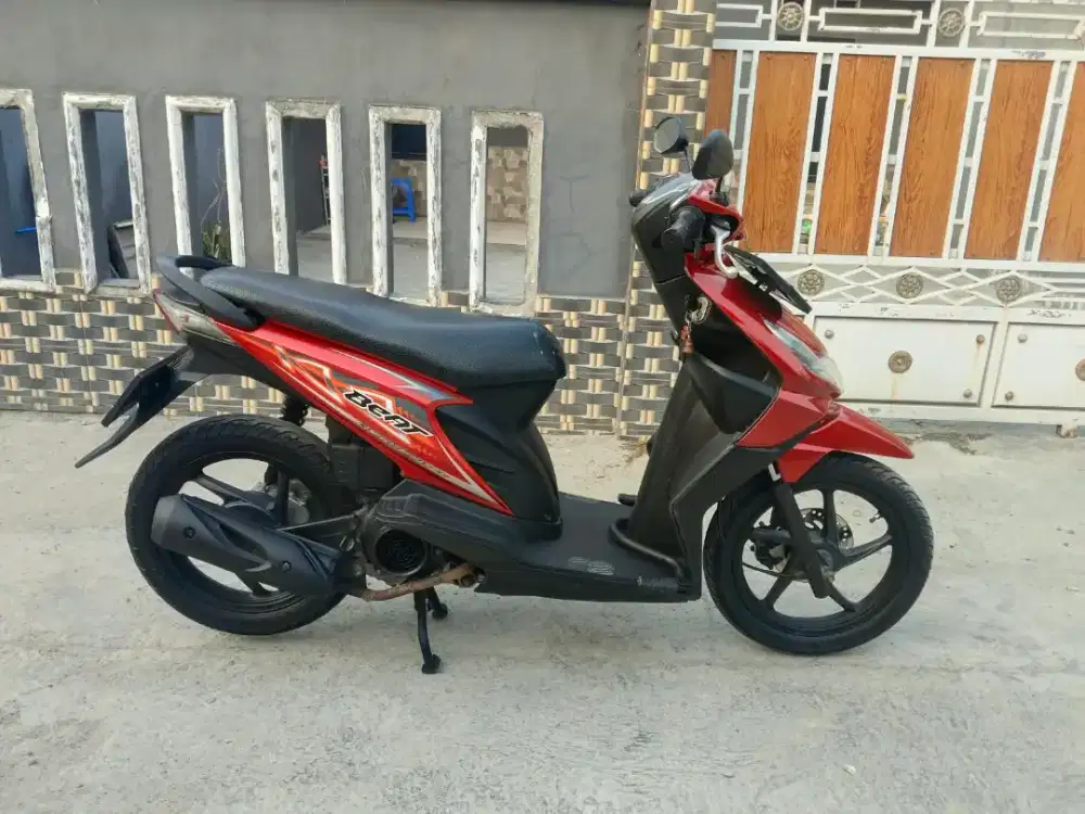 Honda beat karburator tahun 2012 siap pakai di Tangerang